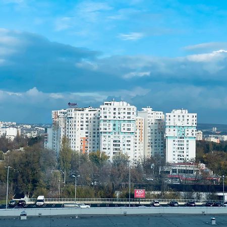 Apartament Luminos In Centrul Chisinaului Apartment Luaran gambar